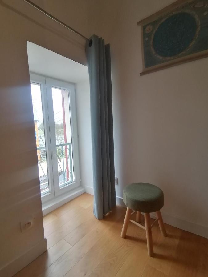 Gite La Maison La Saint-Aubin-d'Aubigne المظهر الخارجي الصورة