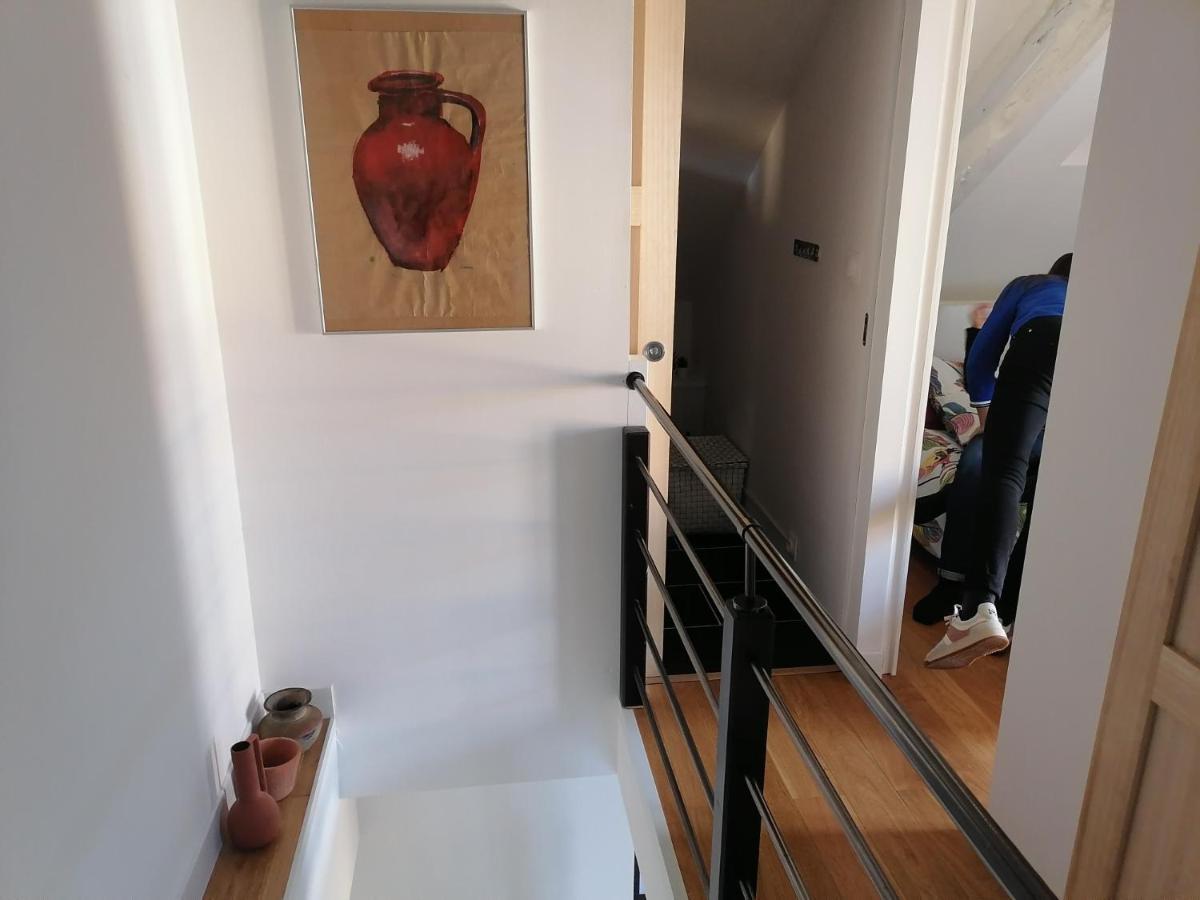 Gite La Maison La Saint-Aubin-d'Aubigne المظهر الخارجي الصورة